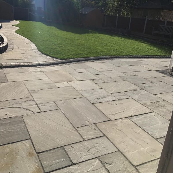 Artificial grass in Brentwood